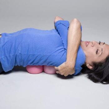 The Miracle Ball Method - Elaine Petrone, laying on balls to relieve pain and reduce stress